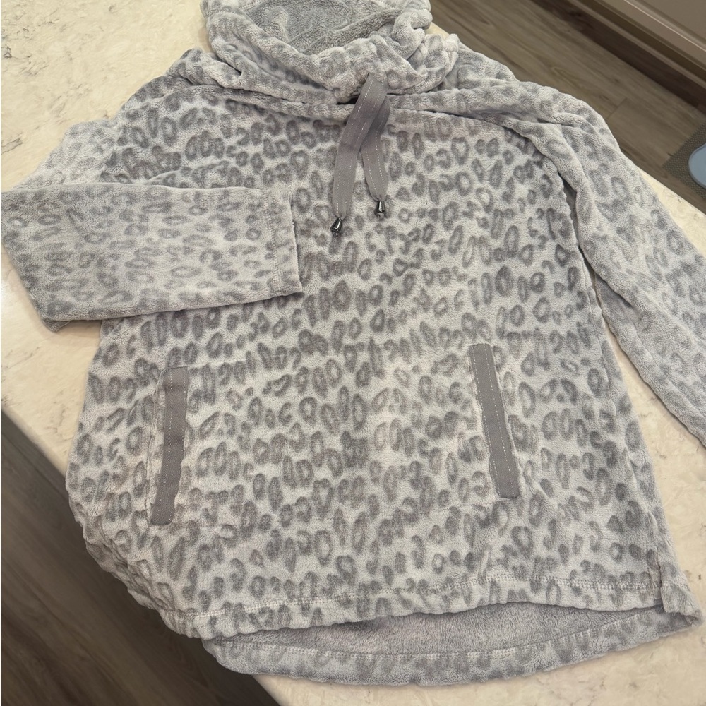 NEW Soft Surroundings XL cozy gray print pullover w/cowl neck
